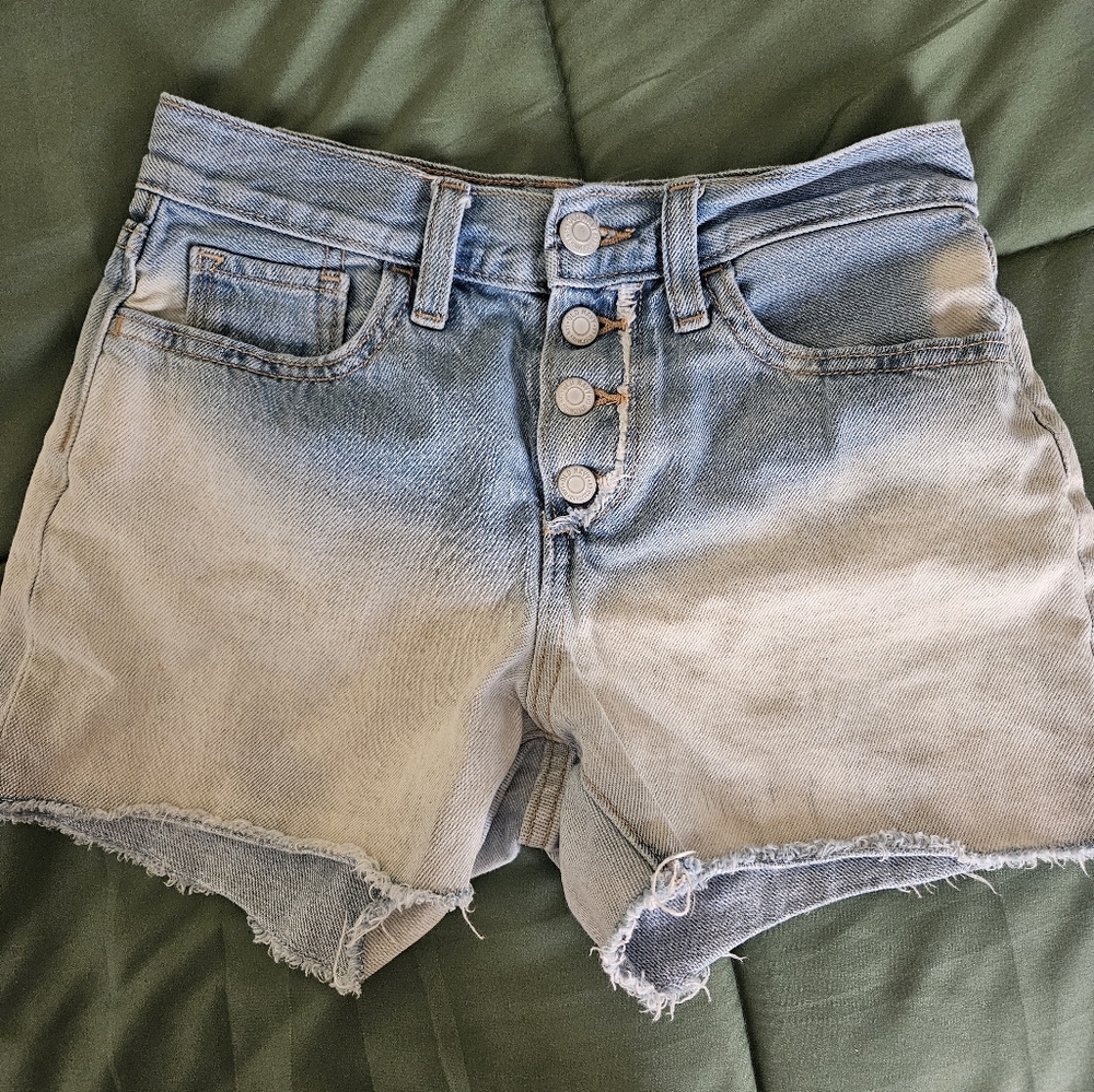 Old Navy girls jean shorts